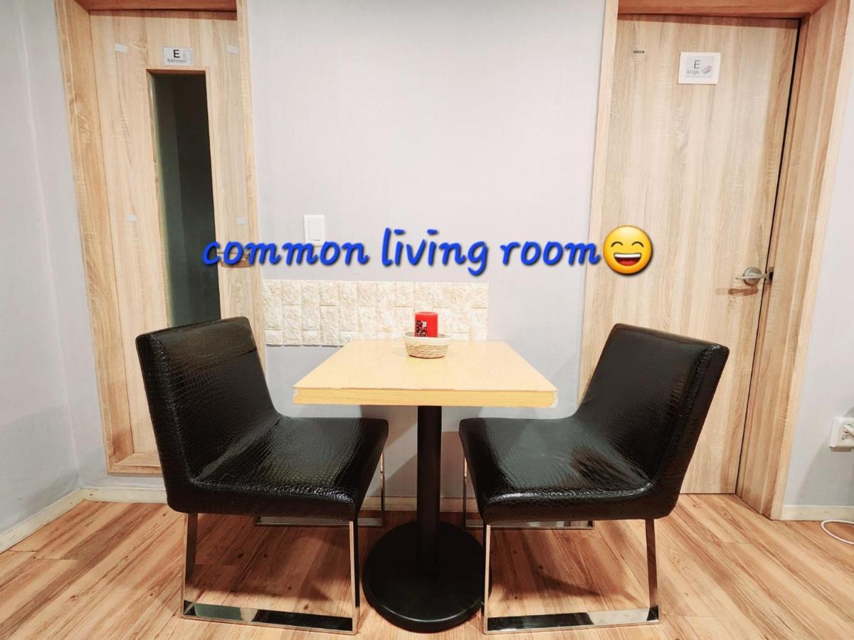Hongdae Guest House Room#G#E#D#R#M Seúl Exterior foto