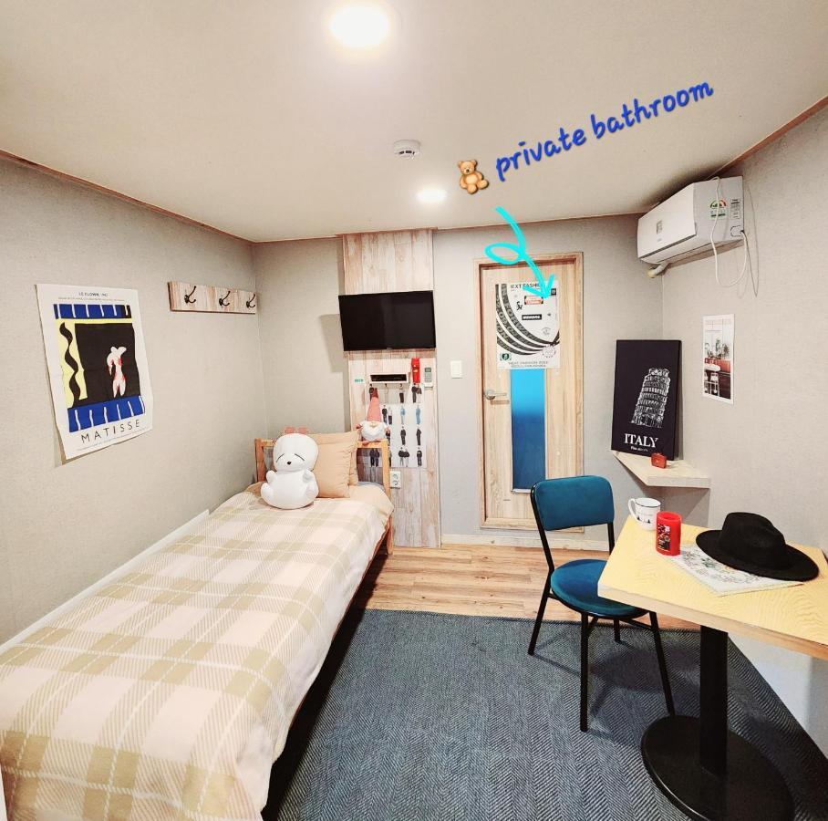 Hongdae Guest House Room#G#E#D#R#M Seúl Exterior foto