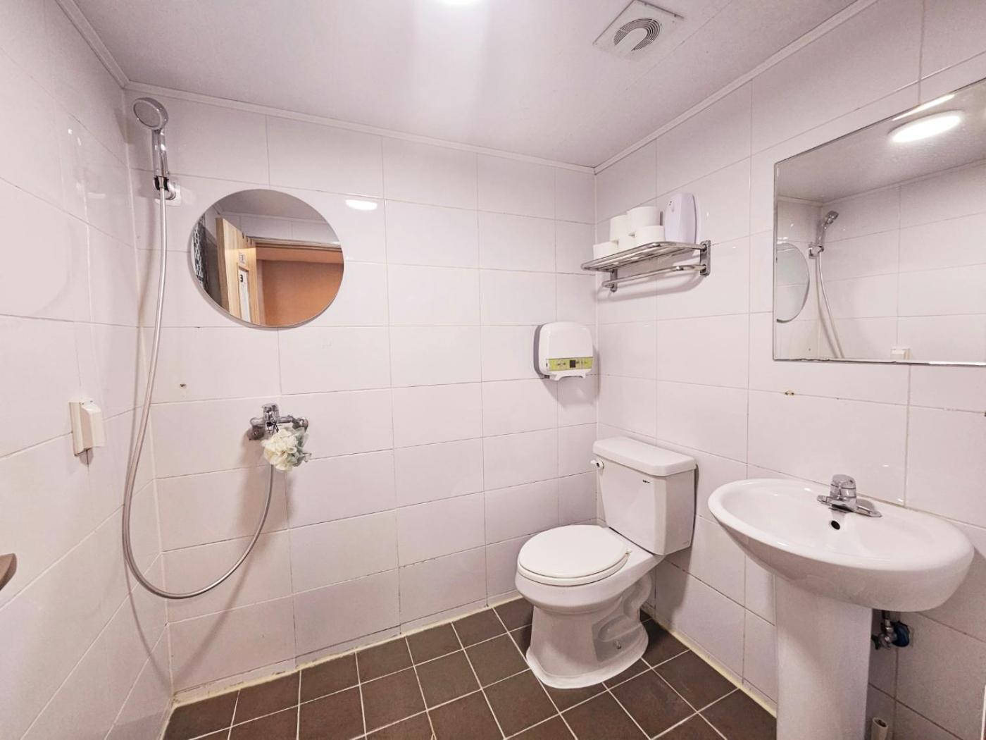 Hongdae Guest House Room#G#E#D#R#M Seúl Exterior foto