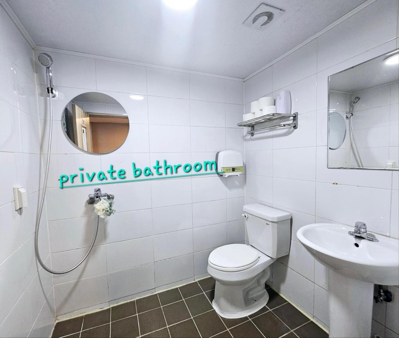 Hongdae Guest House Room#G#E#D#R#M Seúl Exterior foto