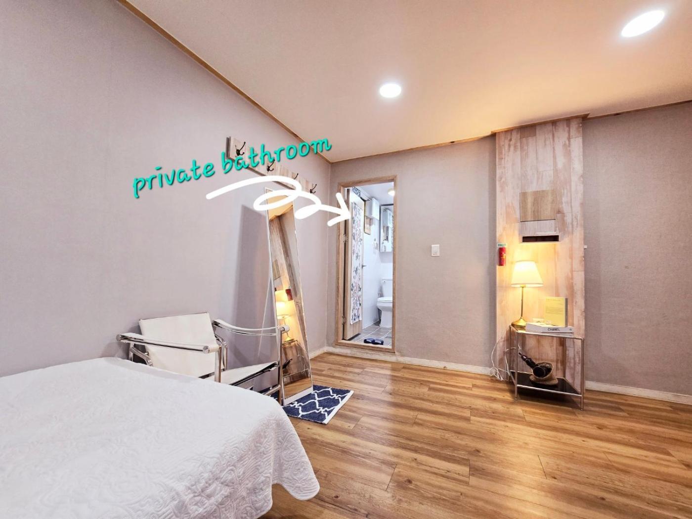 Hongdae Guest House Room#G#E#D#R#M Seúl Exterior foto
